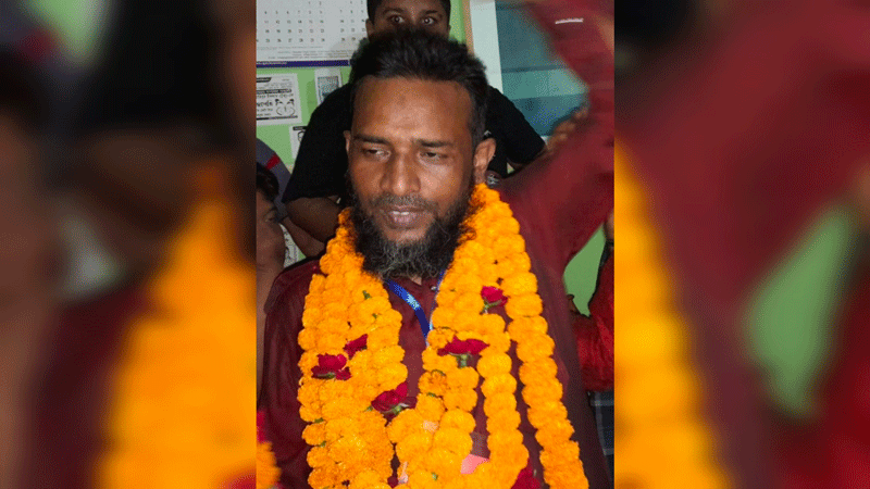 নড়াইল জেলা বাস-মিনিবাস শ্রমিক ইউনিয়নের সম্পাদককে পিটিয়ে খুন